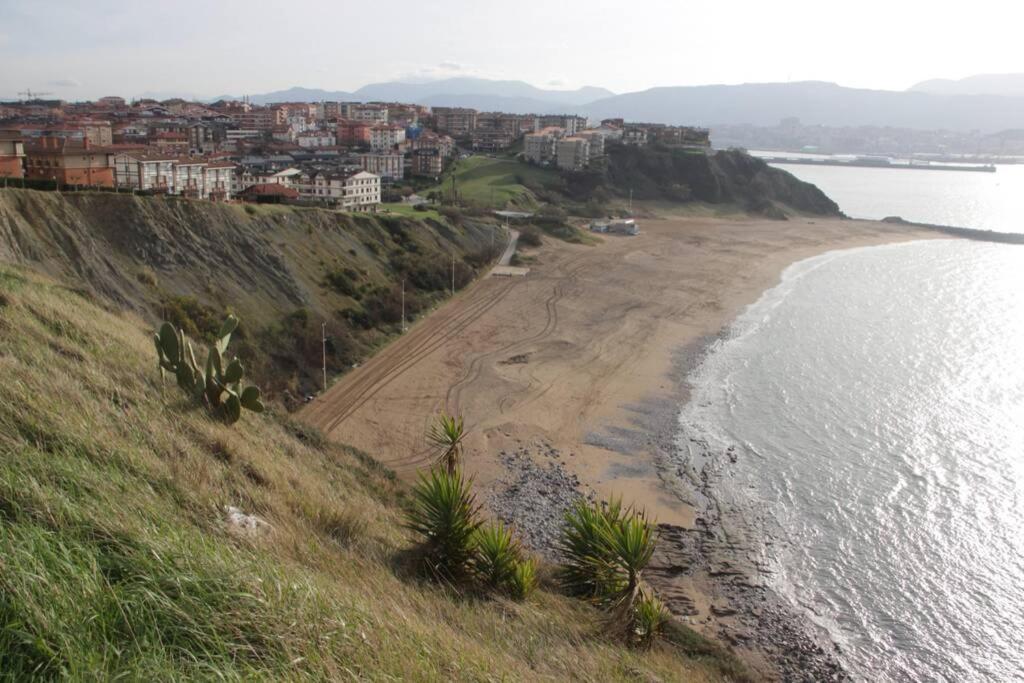 Aixerrota Apartamentos B Getxo Exteriör bild